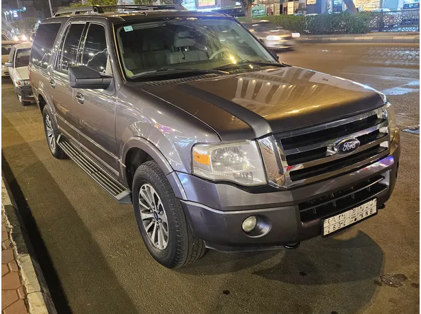 2012 Ford Expedition in KSA
