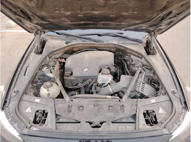 Car image 36