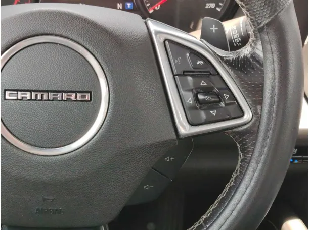 Car image 30