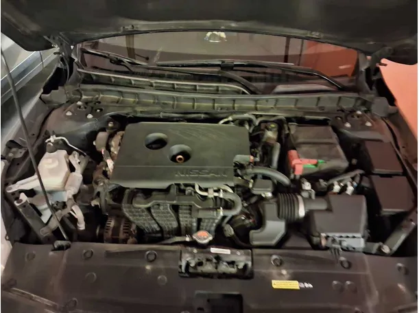 Car image 21
