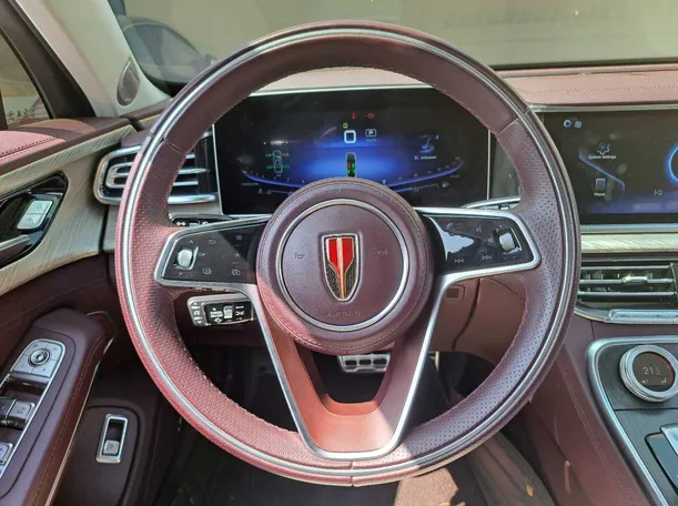 Car image 14