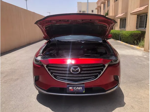 Car image 25
