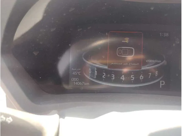 Car image 19