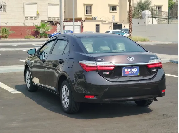 Car image 7