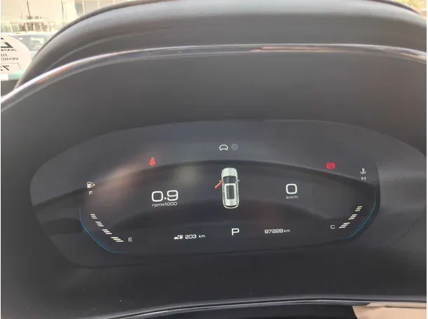 Car image 21