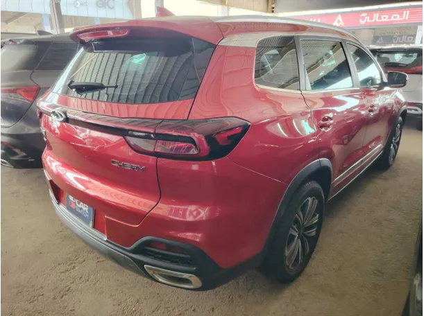 Car image 5