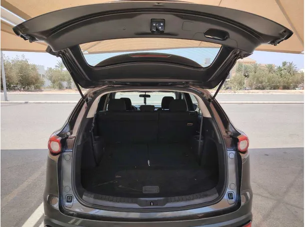 Car image 23