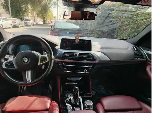 Car image 20