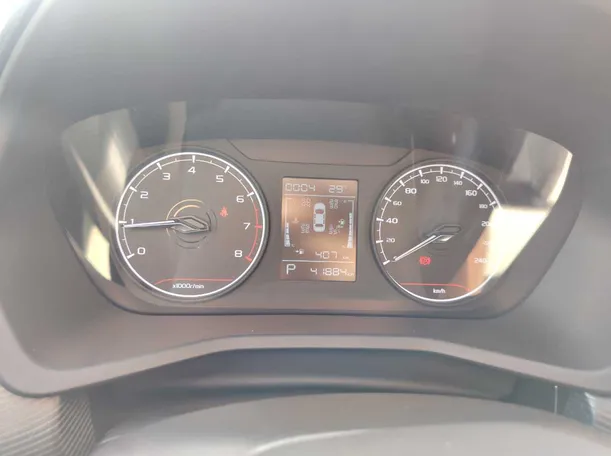 Car image 24