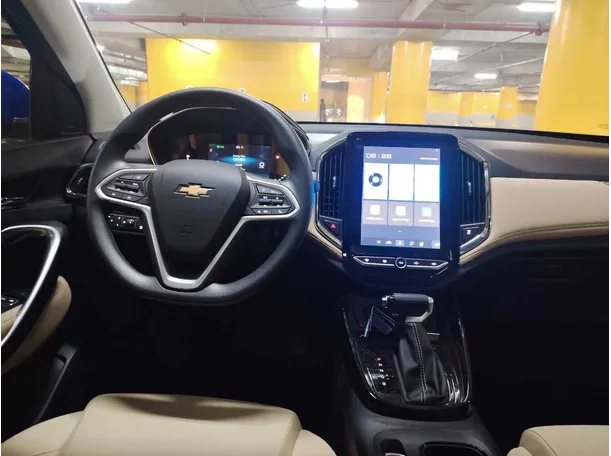 Car image 21