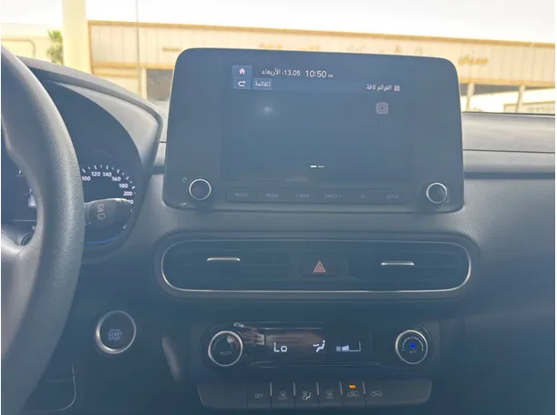 Car image 13