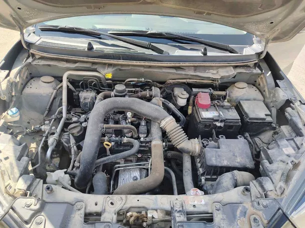 Car image 30