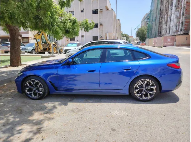 Car image 8