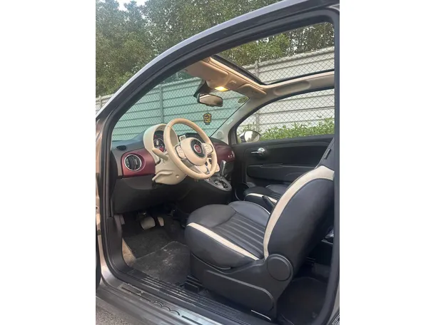 Car image 20