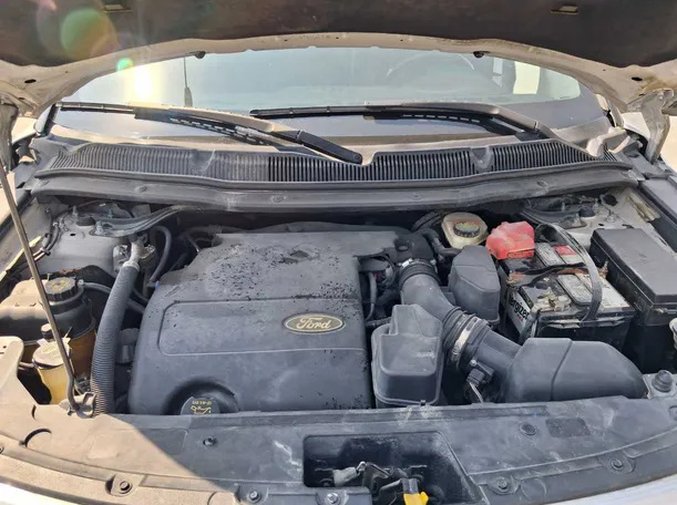 Car image 21