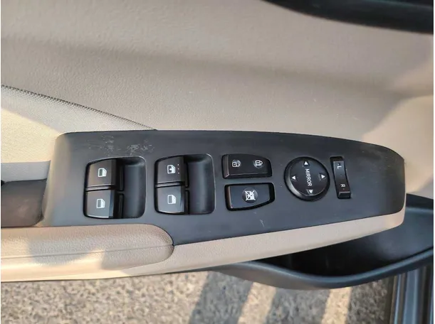 Car image 41