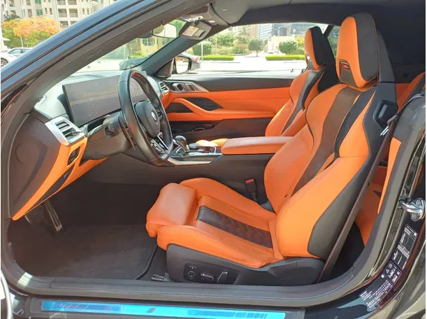 Car image 13