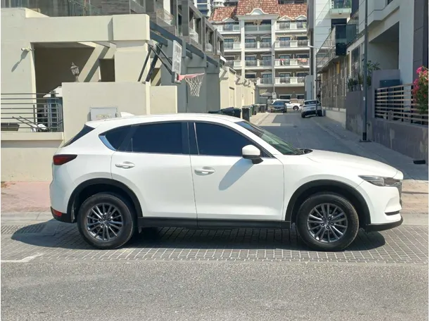 Car image 8