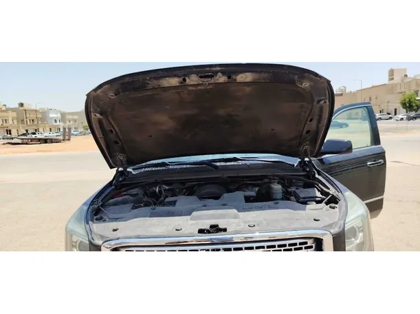 Car image 30