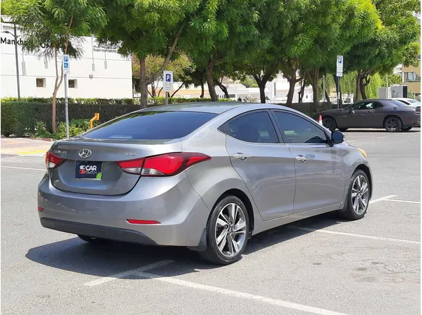 Car image 7