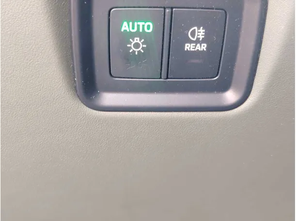 Car image 29