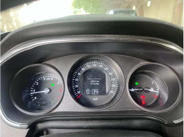 Car image 22
