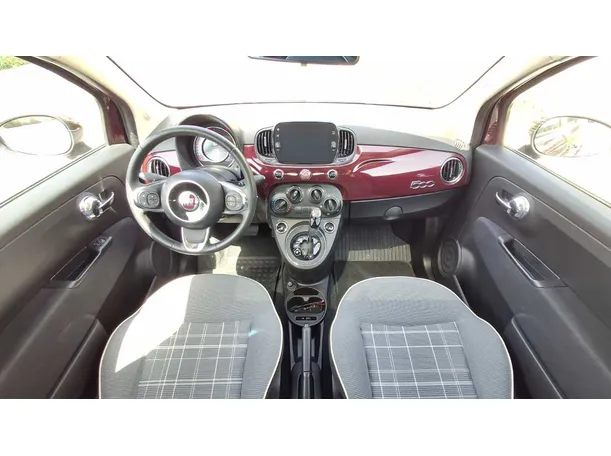 Car image 15