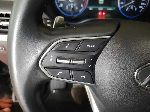 Car image 44