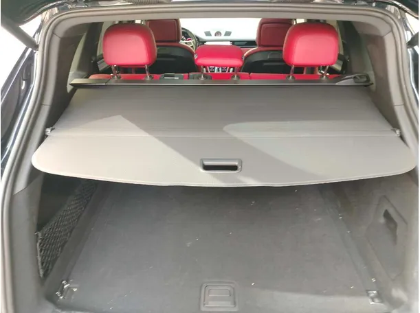 Car image 31