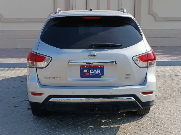 Car image 6