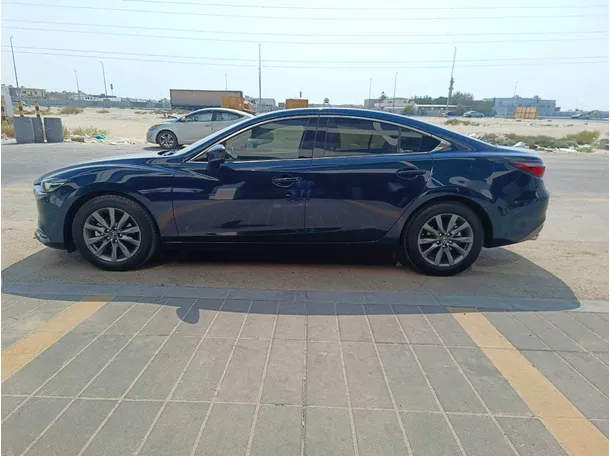 Car image 8