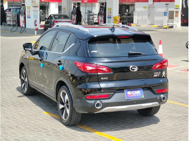 Car image 7