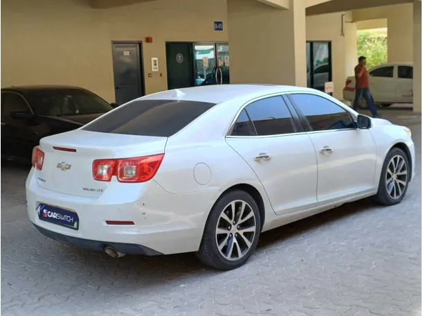 Car image 7
