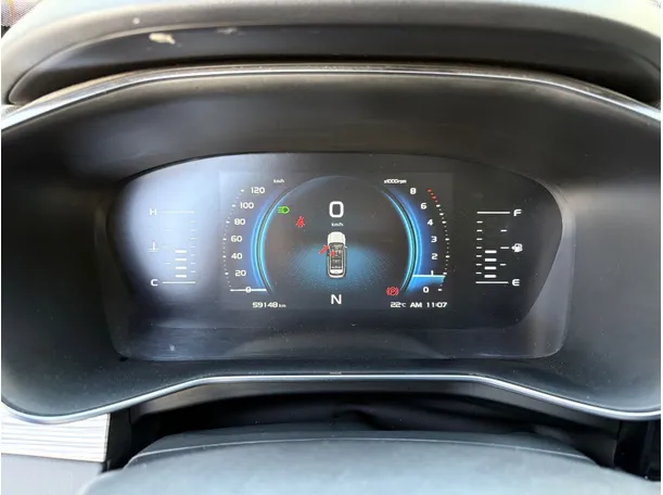 Car image 20