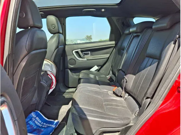 Car image 13