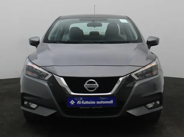 Car image 11
