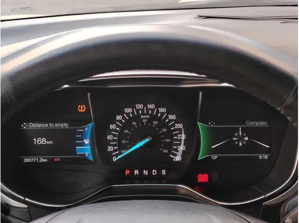 Car image 25