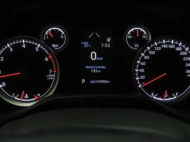 Car image 6