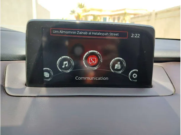 Car image 26