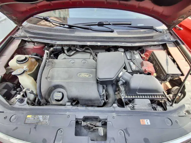 Car image 20