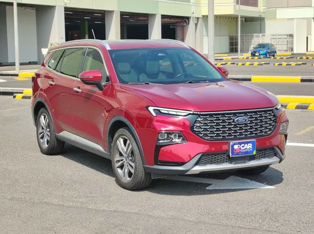Car image 4