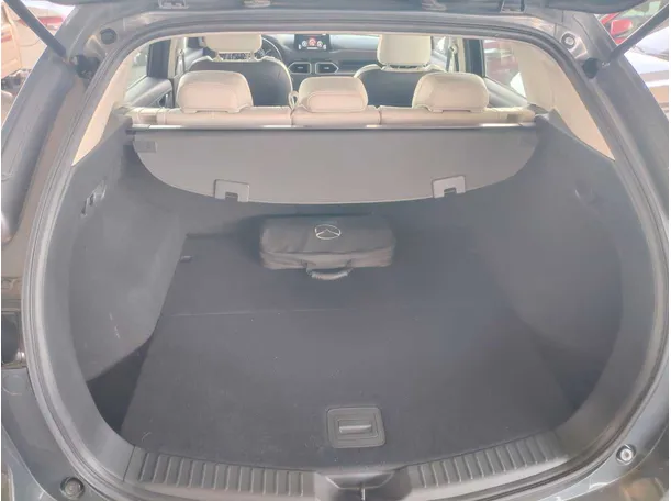Car image 35