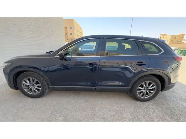 Car image 8