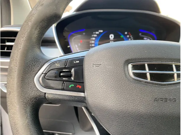 Car image 20