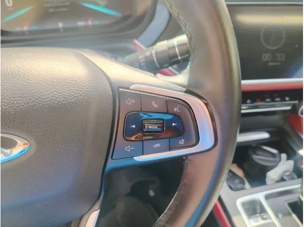 Car image 35
