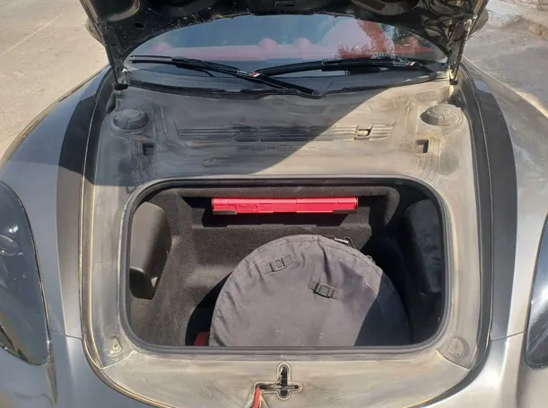 Car image 17