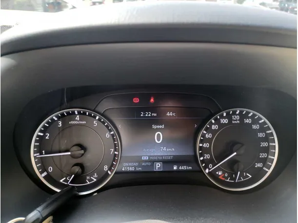Car image 20