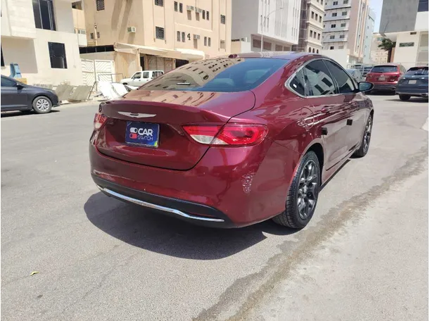 Car image 5