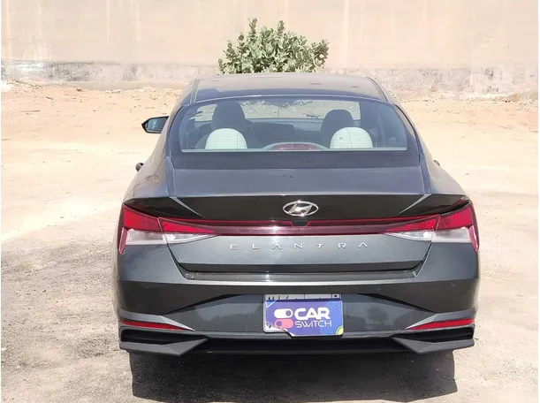 Car image 6