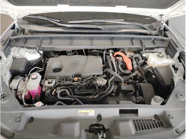 Car image 33
